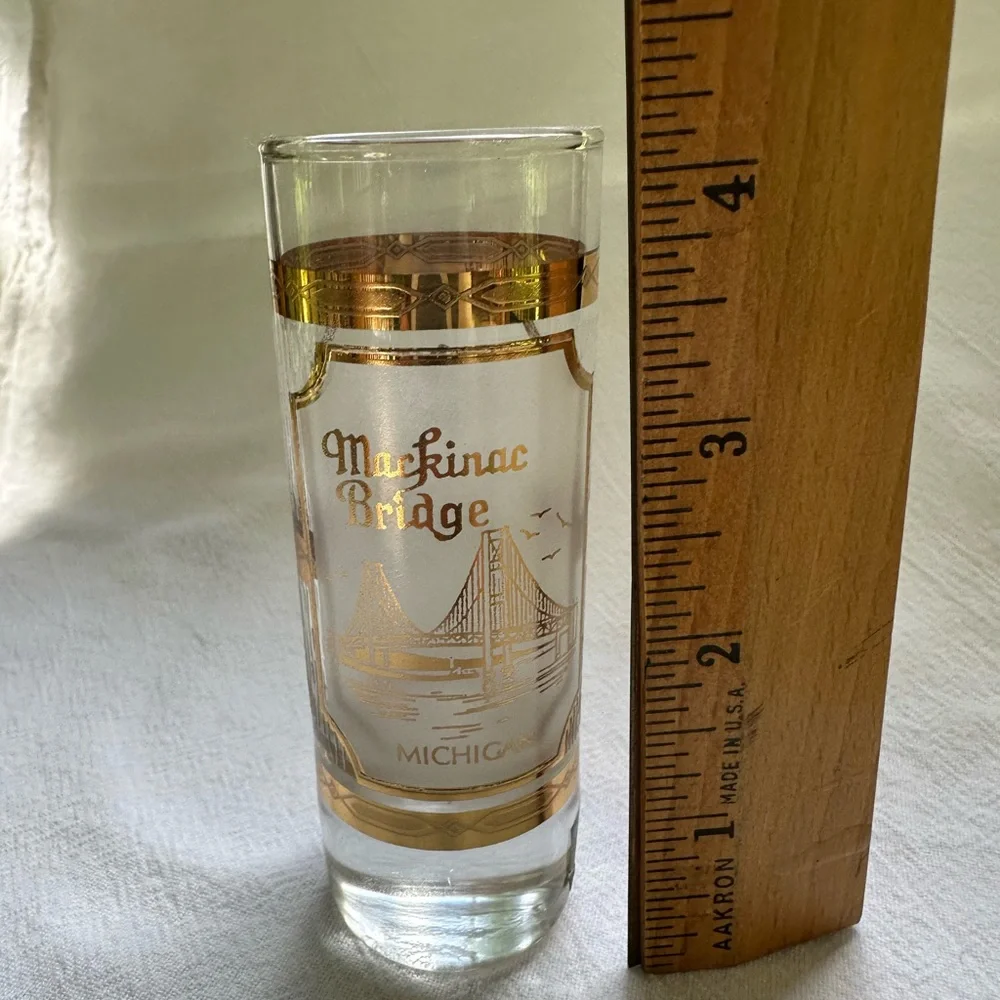 22k Gold Trim Culver Icicles Tall Mackinac Bridge Michigan Souvenir Shot Glass